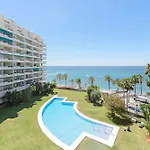 Imperator Sea Views Apartments